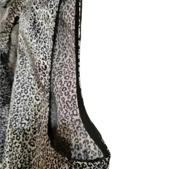 S C Collection Black & Silver Silky  Scoop Blouse Top with Self Ties sz L - Picture 4 of 10